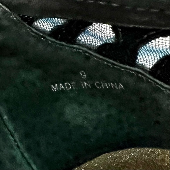 NWOB BEBE Giselle Green suede leather platform heels women’s size 9 - Picture 9 of 9